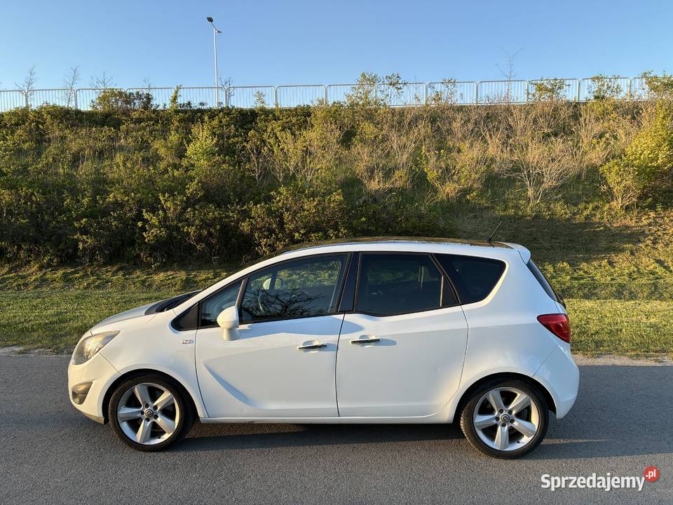 Opel Meriva B 17 CDTI 110 PANORAMA Rzeszów