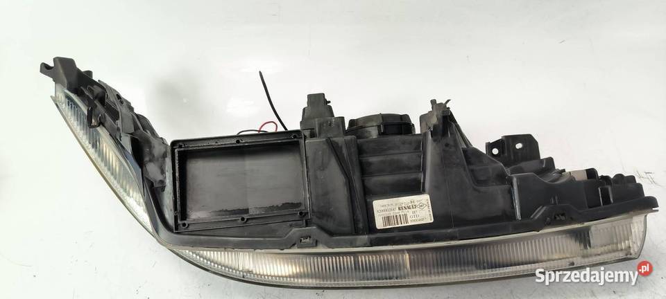 LAMPA LEWA PRZÓD RENAULT LAGUNA I LIFT Lipno