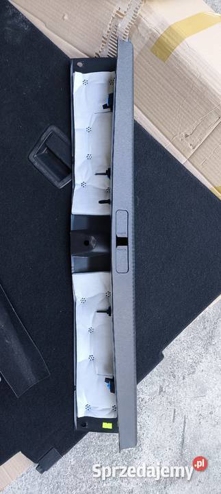 Plastiki bagażnika Peugeot 3008 II 2018 dolnośląskie