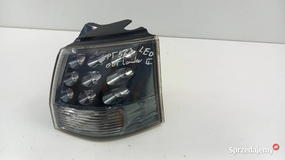 MITSUBISHI OUTLANDER II LAMPA LED TYŁ PRAWA Zbierkowo