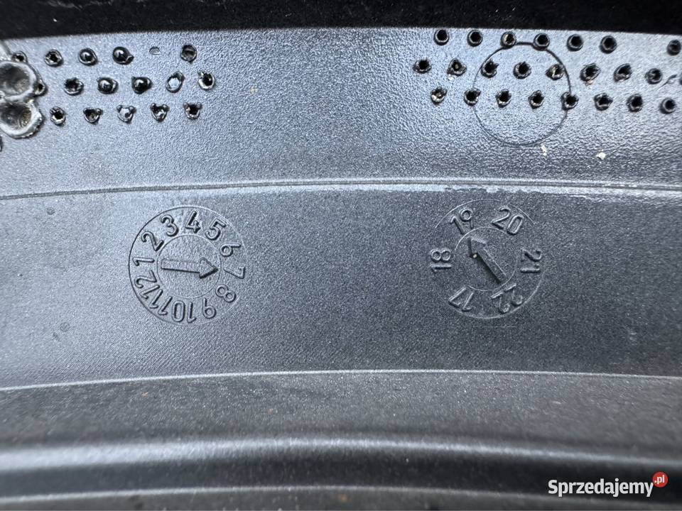 Listwa błotnika tył lewa LH Porsche cayenne III Sieraków