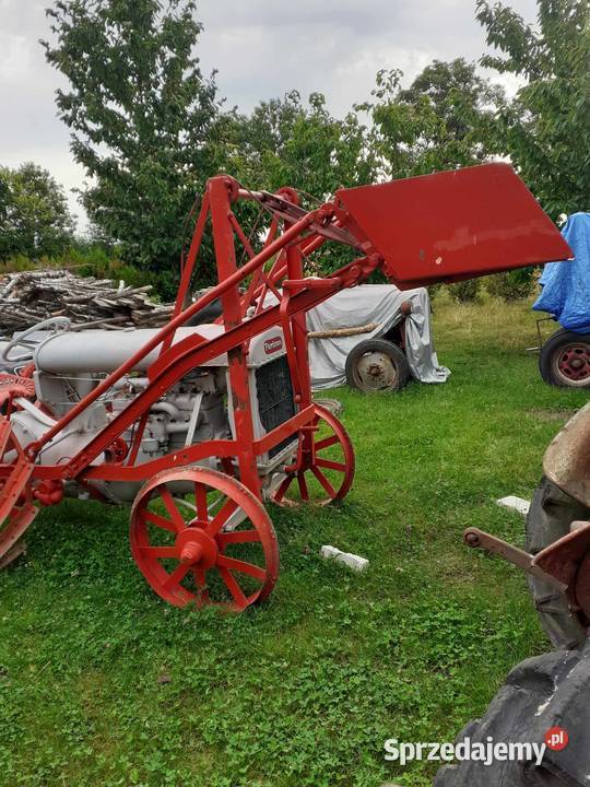 Traktor zabytkowy FORDSON N F I E27N kujawsko-pomorskie Gniewkowo