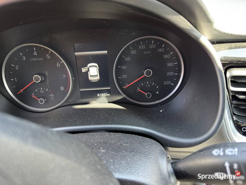 Kia Stonic 12 DPI 84 pakiet Business Line przyciemniane szyby podkarpackie Bojanów sprzedam