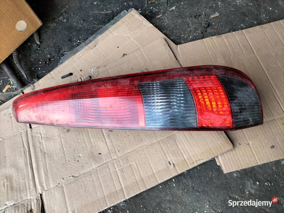 LAMPA TYŁ TYLNA PRAWA FORD FIESTA MK5 MK 5 Prawe Kamień-Kolonia sprzedam