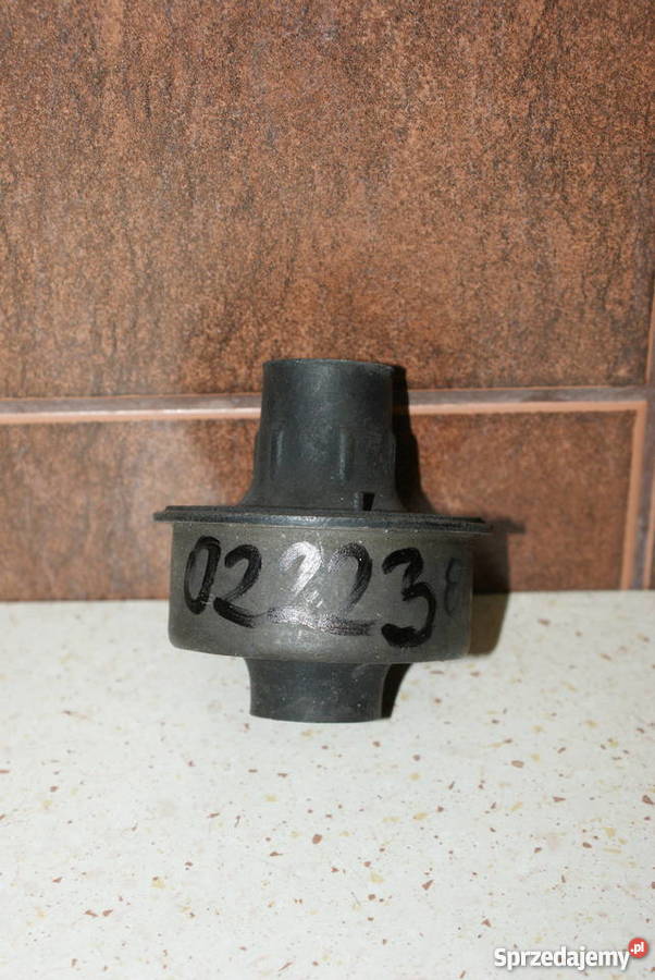 Silentblock wahacza przód LP dolny z przodu OPEL osobowe mazowieckie sprzedam