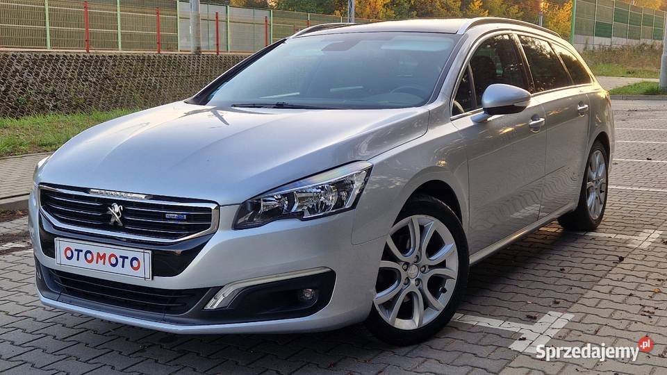 Peugeot 508 Navi_Panorama^Keyless Go_Head Up_Bezwypadkowy