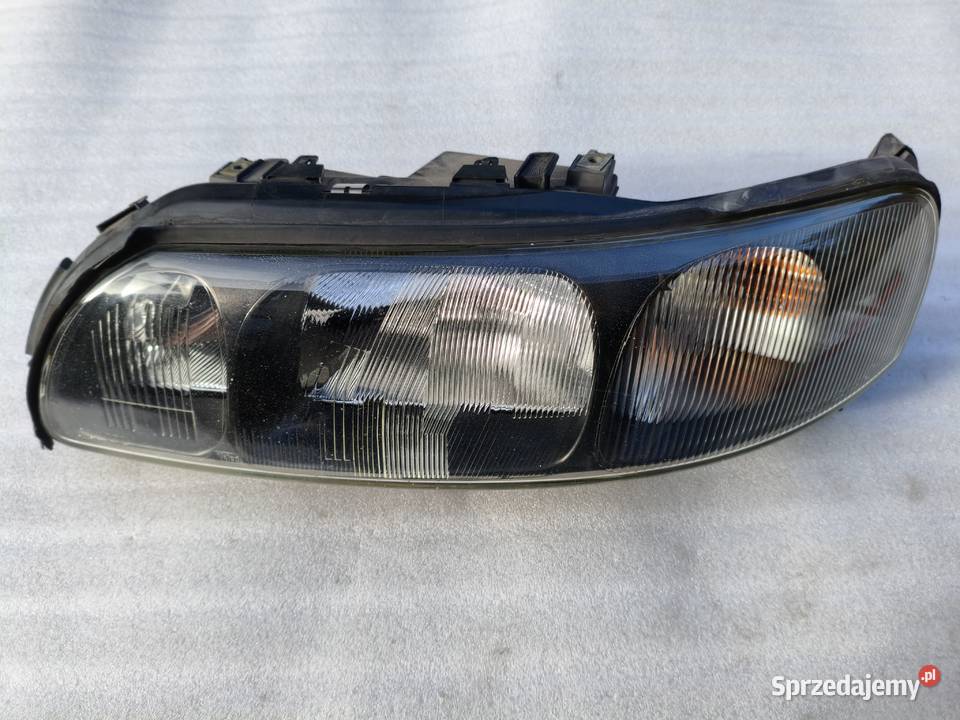 Lampa Lewy Przód Przednia Lewa Volvo S60 V70 mazowieckie Wyszków