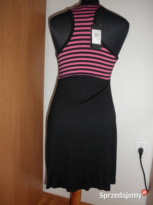 Sukienka firmy Rinascimento Rinascimento Gdańsk sprzedam