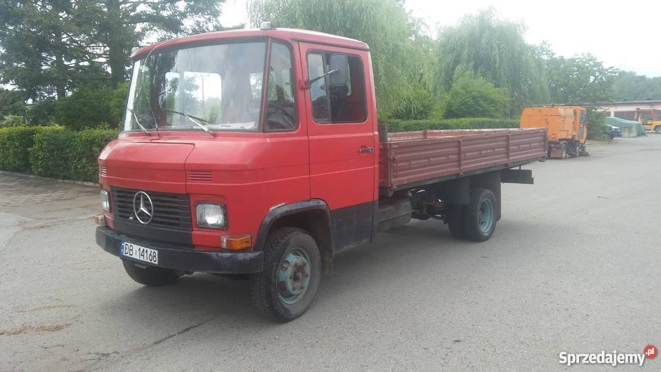 Auto dostawcze MERCEDESBENZ Biała Nyska