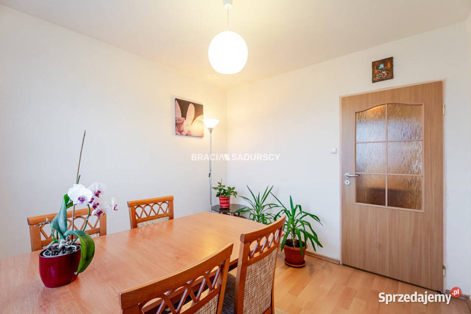 Mieszkanie 557m2 3 pokoje Kraków Podedworze małopolskie sprzedam