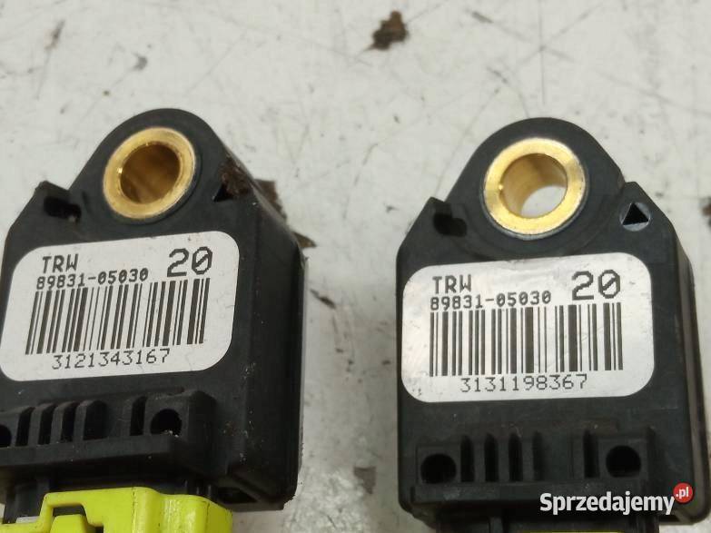 CZUJNIK SENSOR UDERZENIOWY KPL 4 SZTUK Rok produkcji 2012