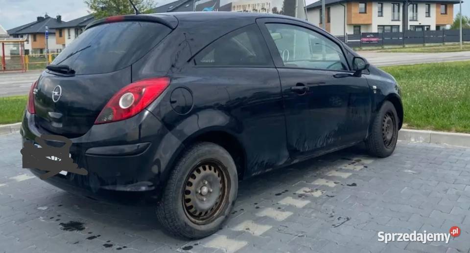 Opel Corsa D sprzedam 80KM Wizna