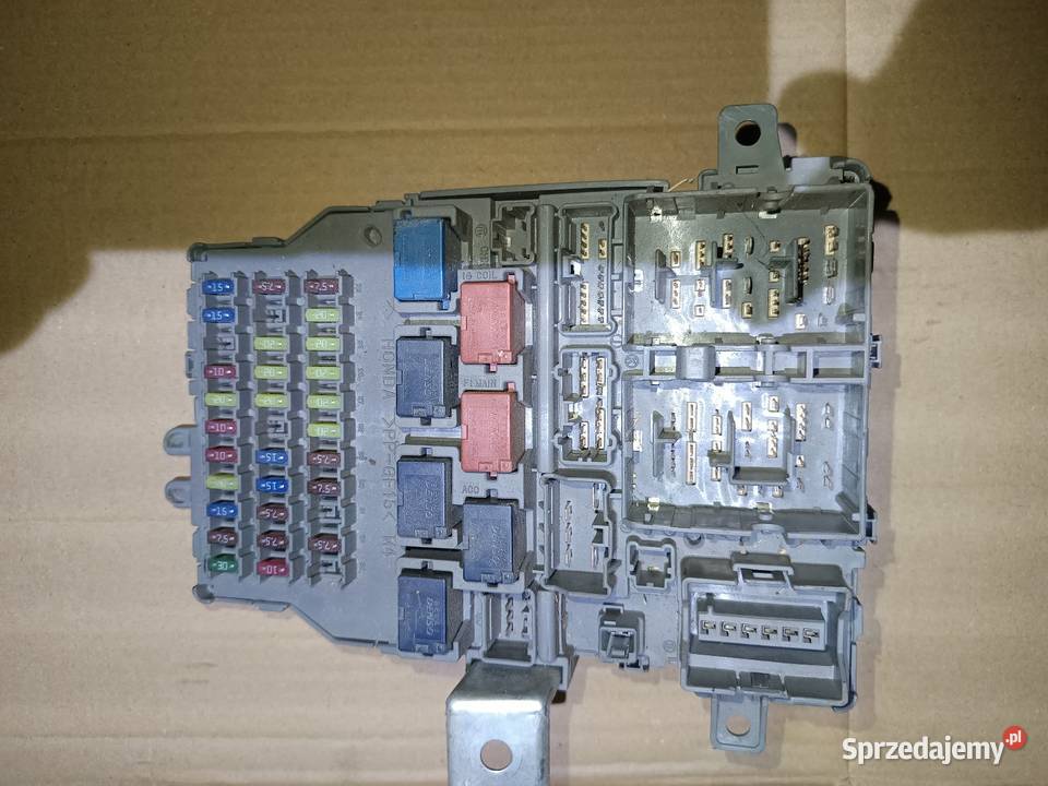 Honda Accord VII skrzynka bezpieczników sprzedam
