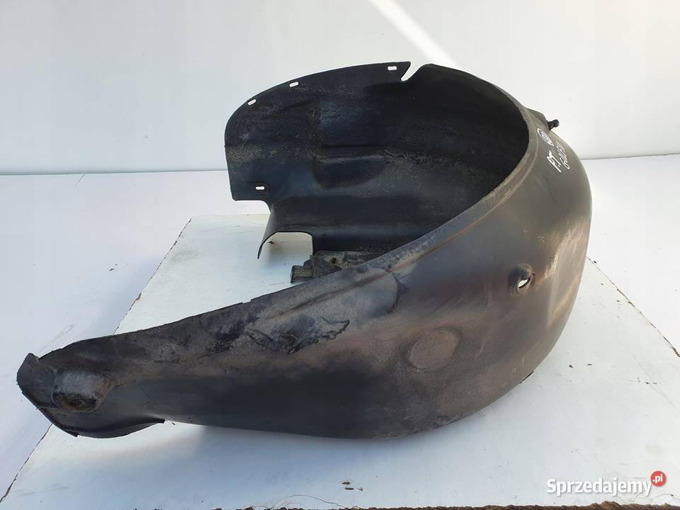 Golf IV PRAWE TYLNE NADKOLE Prawy tył pasażera osobowe Janów