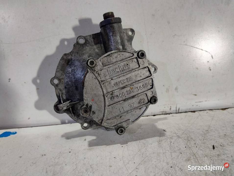 POMPA VACU VACUM MERCEDES W203 W210 22 CDI