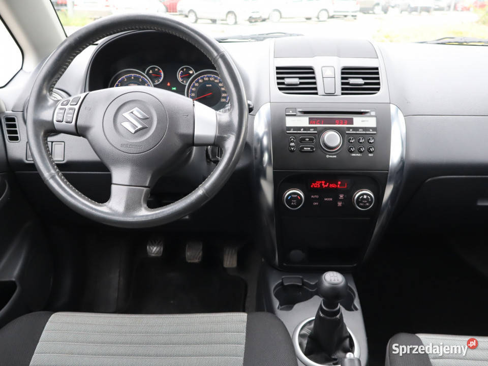 Suzuki SX4 16 VVT Hatchback SX4 Piaseczno sprzedam