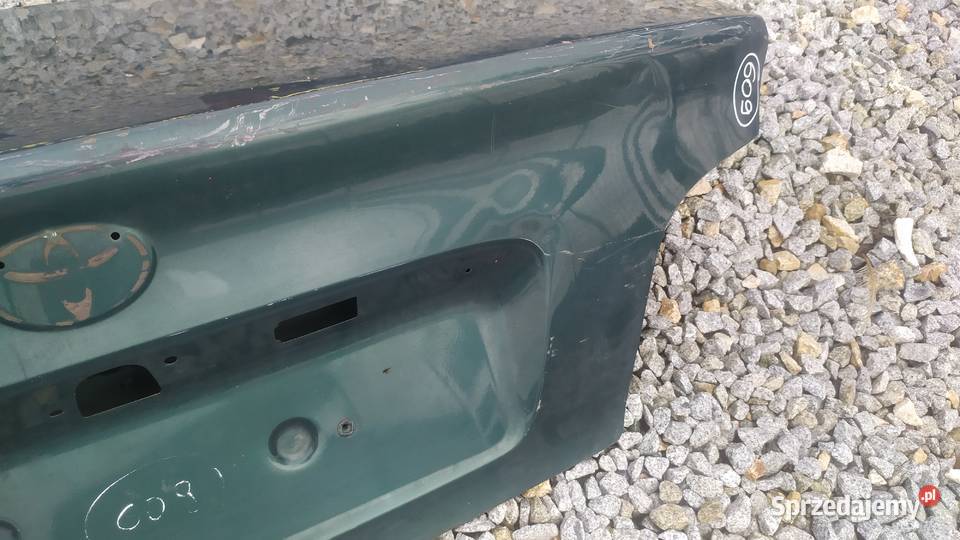 Toyota avensis t22 sedan 1998 2000 2001 klapa Wrocław sprzedam