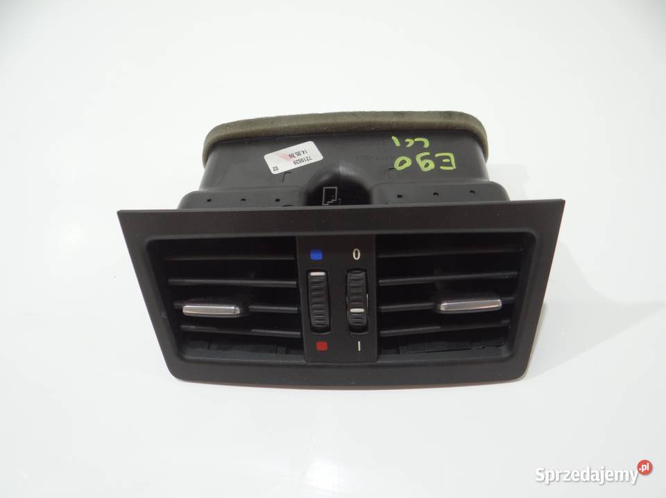 KRATKA NAWIEWU KLIMATYZACJI BMW E60 E61 7129556 Kratki nawiewu Strzyżewice