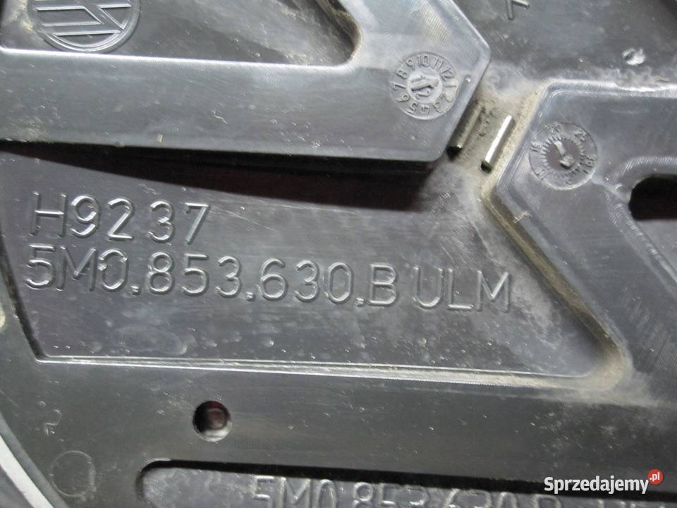 PASSAT B7 13r emblemat 5MO853630