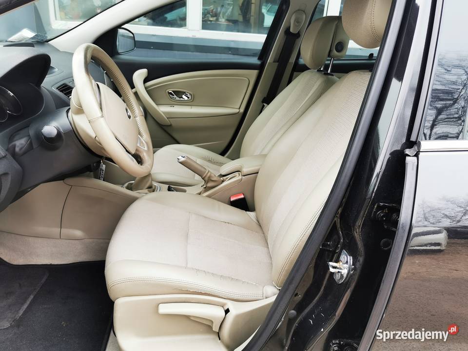 Privilege Salon Polska Benzyna 20 16V 140 VAT23 Fluence Warszawa