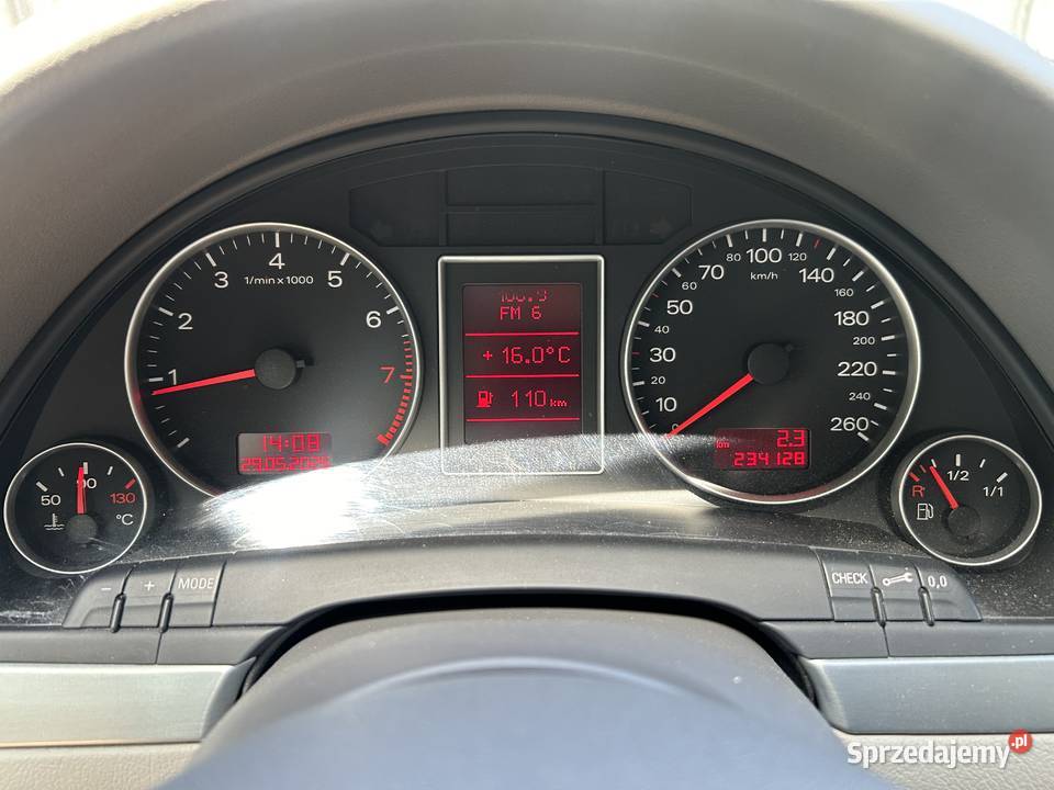 Audi A4 16 MPi Elegance komputer pokładowy Ostrzeszów