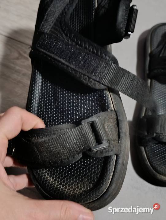 sandały chłopięce rozmiar 39 chłopiec