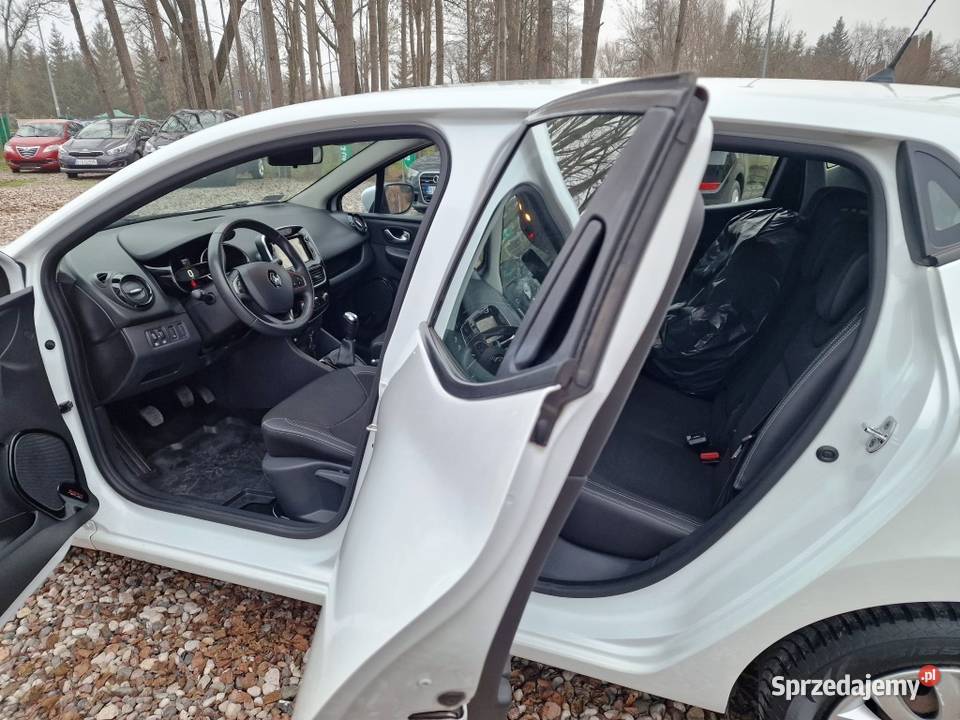 Renault Clio 12 Benzyna Salonowy Serwisowany kupiony w Polsce Białystok sprzedam