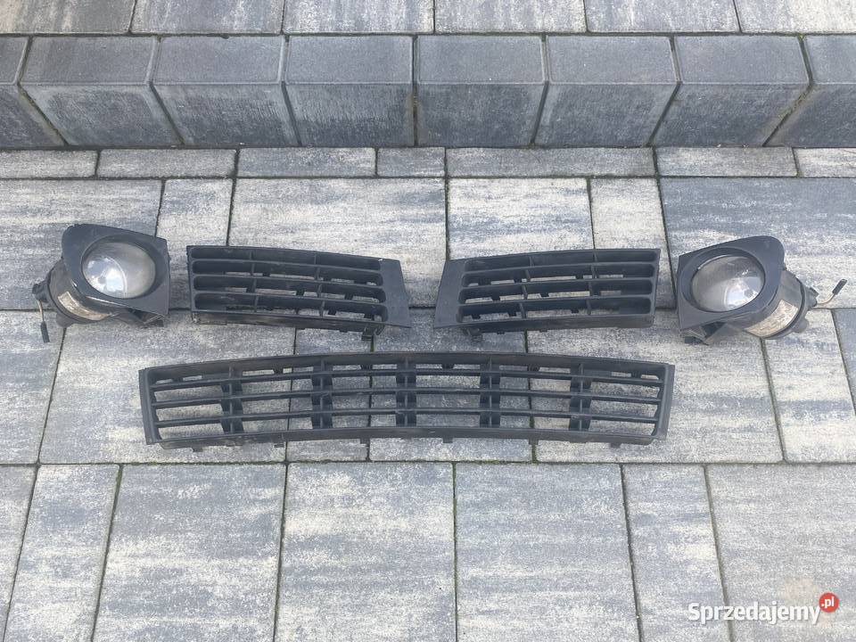 Halogeny i kratki zderzaka Audi A4 B5 Oleszyce