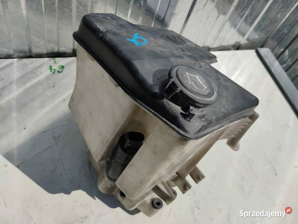 ZBIORNICZEK SPRYSKIWACZY BMW X5 E53 61678252738