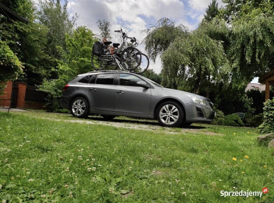 Sprzedam Chevroleta Cruze Kombi skórzana tapicerka