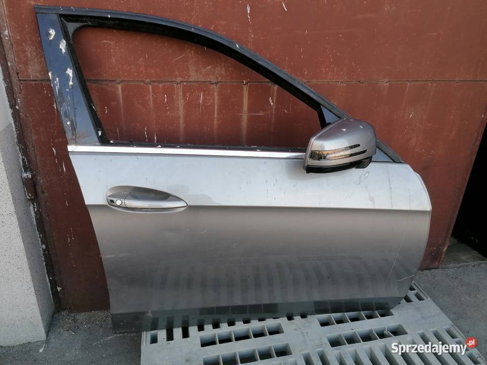W212 Eklasa sedan drzwi maska klapa wzmocnienie Radom sprzedam