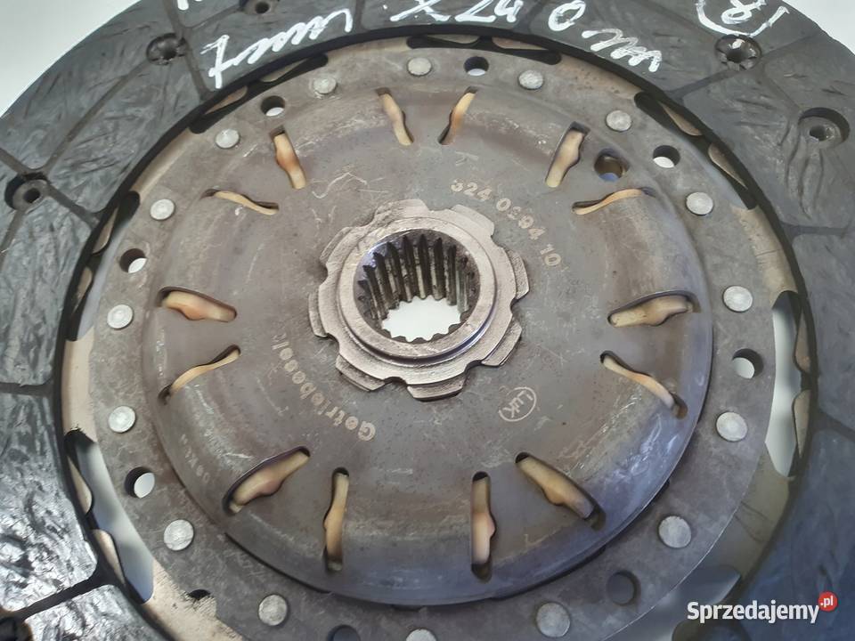 Opel Insignia 20 CDTI DOCISK TARCZA sprzęgło luk osobowe Sprzęgła i elementy lubelskie Chełm