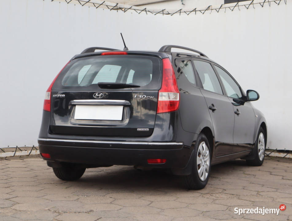 Hyundai i30 16 CRDi centralny zamek sprzedam