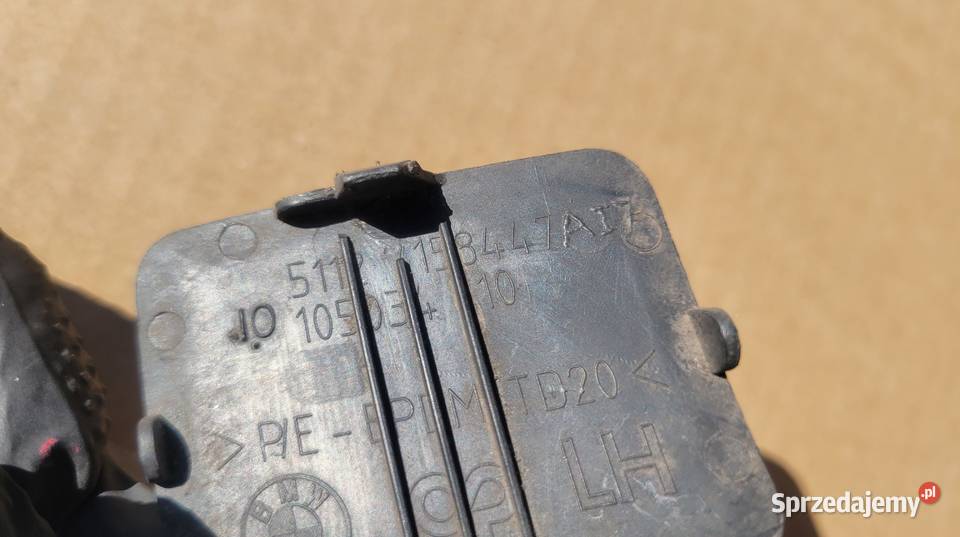 BMW X5 E70 ZAŚLEPKA HAKA LEWA ZDERZAKA TYŁ osobowe Ruda Śląska