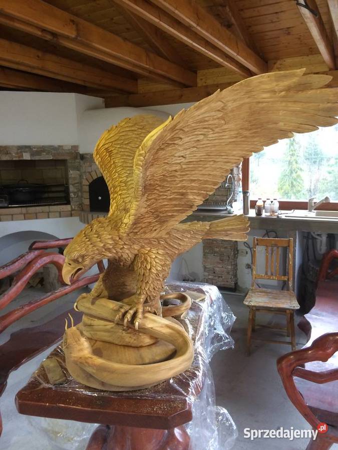 Rzeźbiony ręcznie Orzeł z wężem Lanckorona sprzedam
