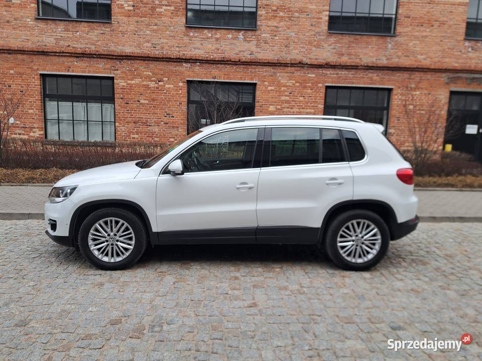 VOLKSWAGEN TIGUAN 20TDI PANORAMA Węgrów