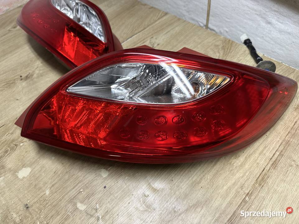 Mazda 2 DE Lampy Tył Tylne LewaPrawa Europa Pszczyna