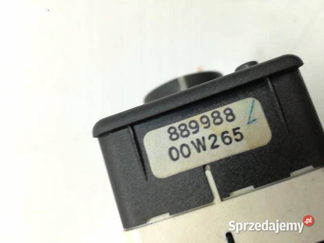 PRZEŁĄCZNIK 889988 Volvo V40 I 19952004 świętokrzyskie