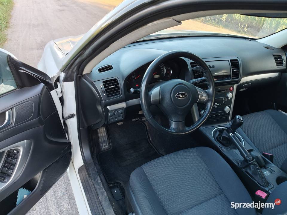 Subaru Legacy 4 20 benzyna 2009 uszkodzony Legacy Bydgoszcz