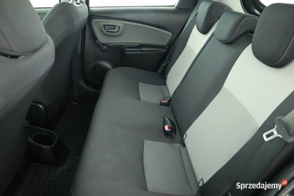 Toyota Yaris 15 Dual VVTi 82KM Piaseczno