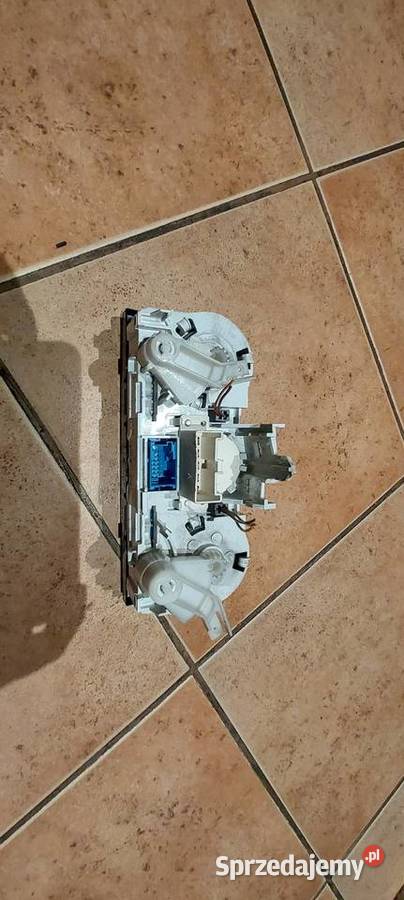 Panel nawiewu klimatyzacji Opel Corsa D 2010 r Szczecin