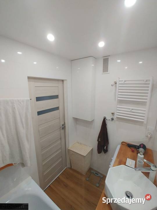 2pok 54met Borowskiej BALKONPIWNICAWINDA Wrocław sprzedam