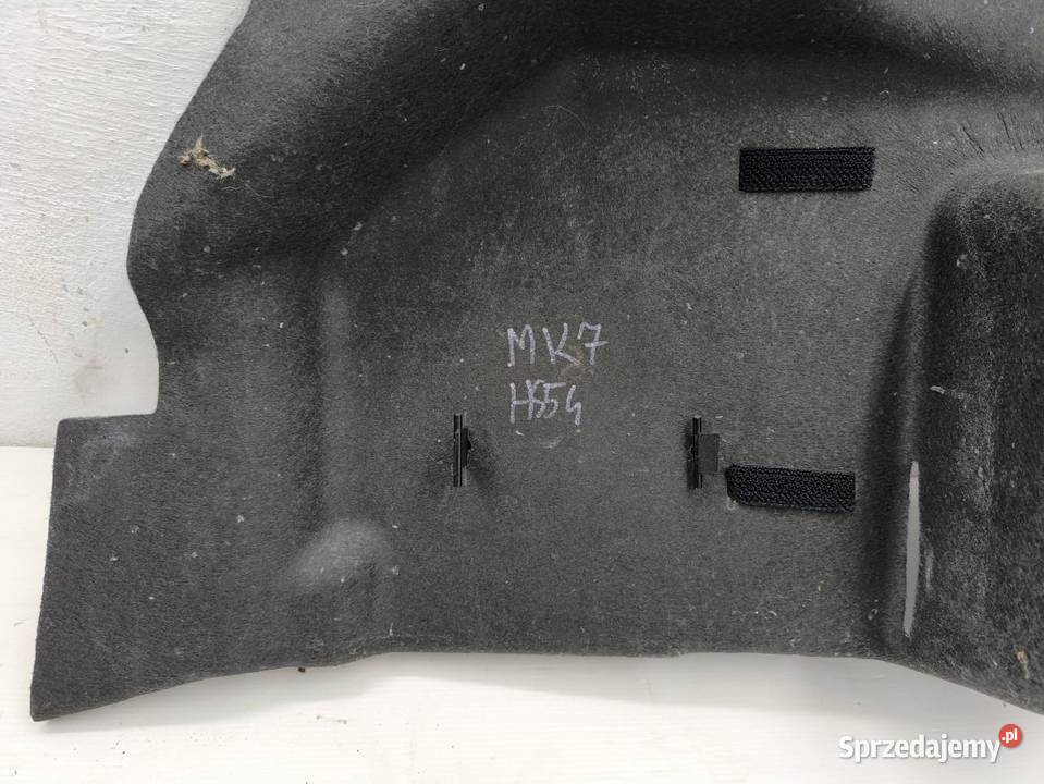 BOCZEK BAGAŻNIKA LEWY FORD FIESTA MK7 LIFT