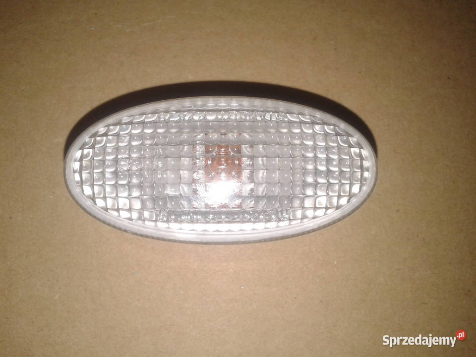 FORD RANGER 2006 2009 KIERUNKOWSKAZ BOCZNY PRAWY terenowe Chełm sprzedam