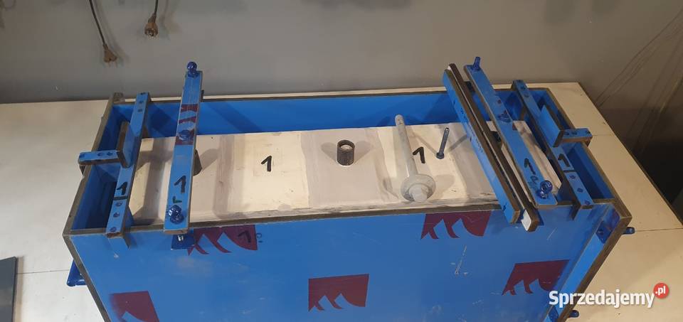 Forma donicy Pakość sprzedam