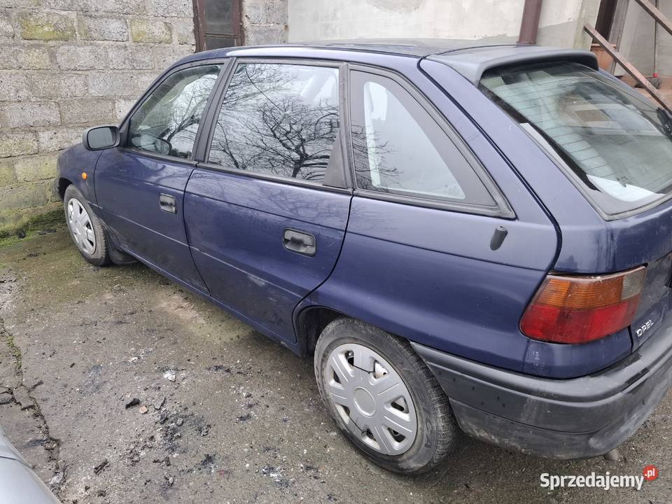 Astra 16 8v 99rzdrowa w orginale