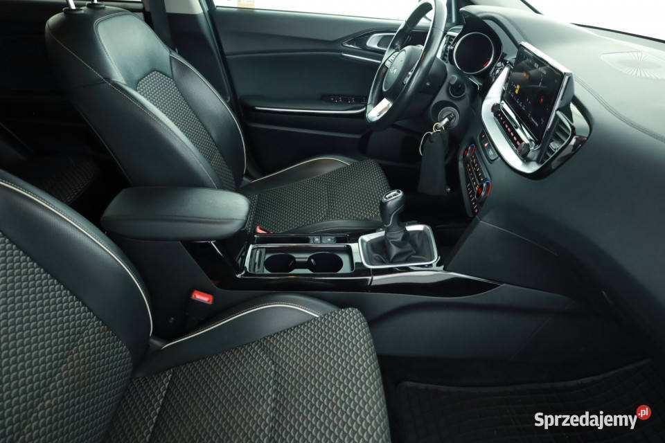 Kia Ceed 10 TGDI nawigacja Lublin