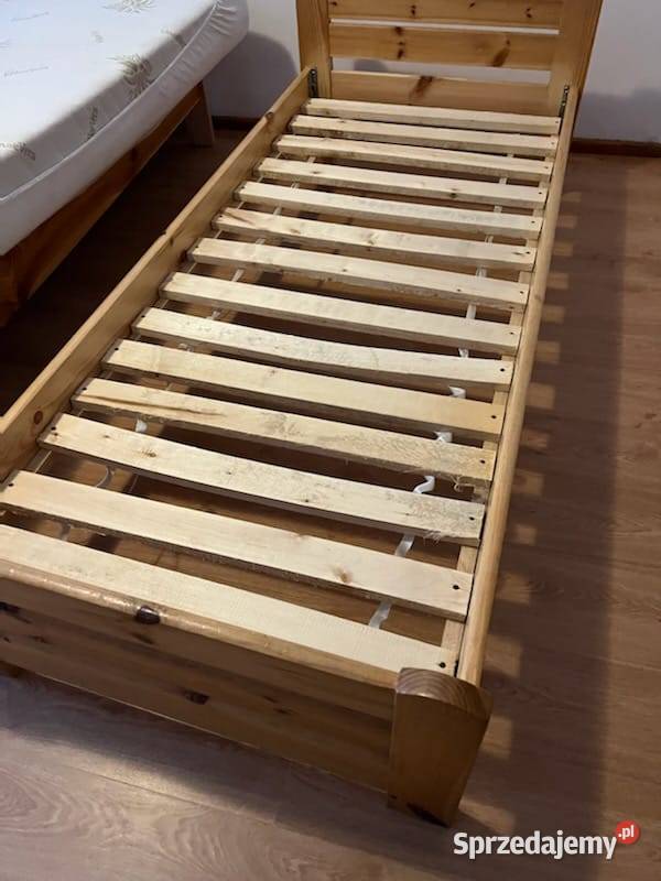Łóżka sosnowe 80200 90200 z nowym materacem Łóżka zachodniopomorskie Ostromice