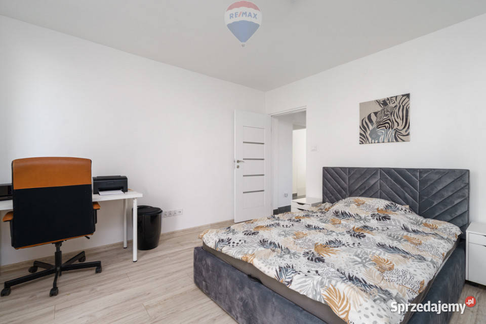 Dwa pokoje 55m2z balkonem Włochy Mieszkania