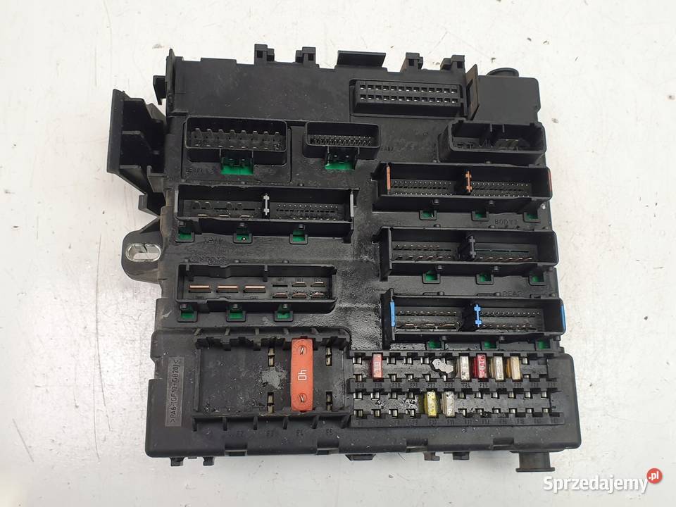 Vectra C 20 DTI SKRZYNKA BEZPIECZNIKÓW 13112910 Rudka sprzedam